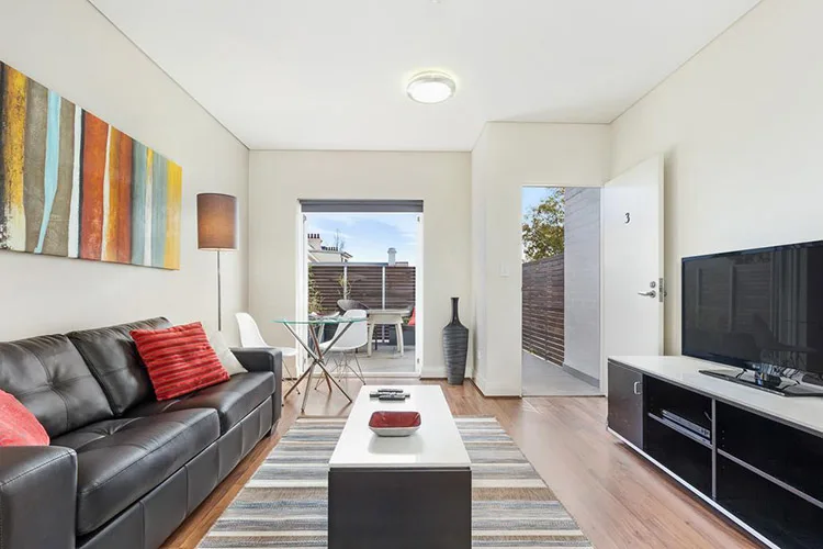 Featured Properties - 世界杯半决赛球队